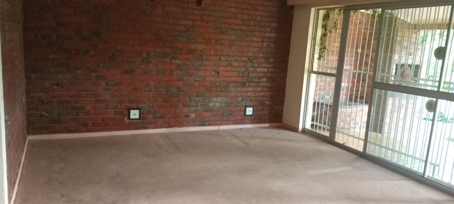 2 Bedroom Property for Sale in Klerksdorp Rural North West